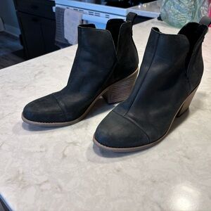 Toms Black Ankle Booties
